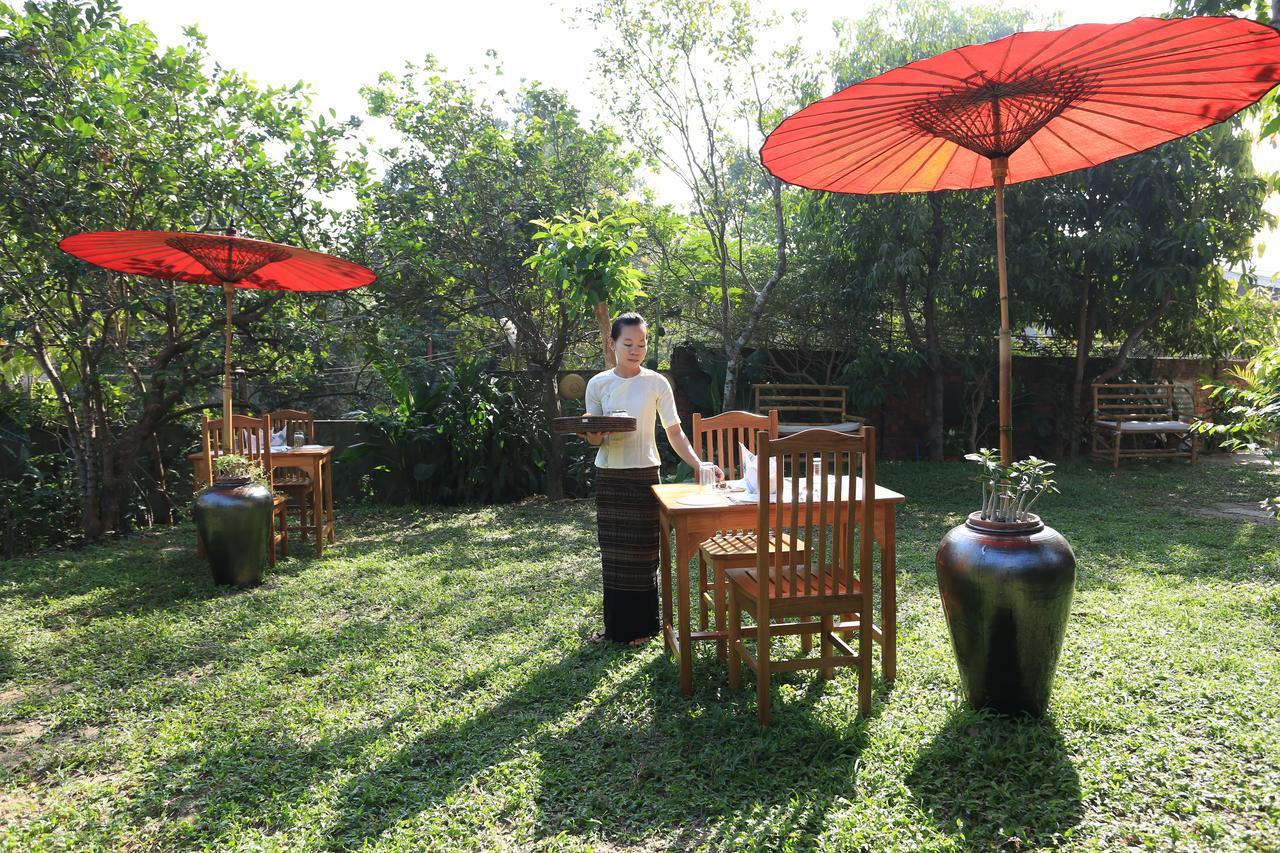 Mango Hill Inn Yangon Eksteriør bilde