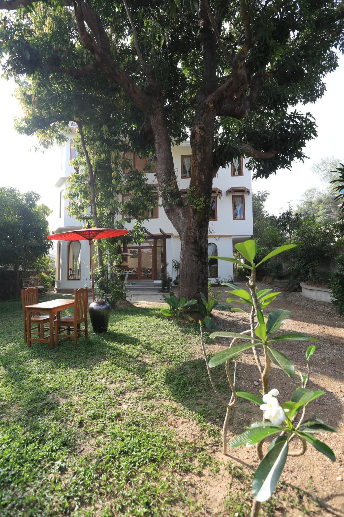 Mango Hill Inn Yangon Eksteriør bilde