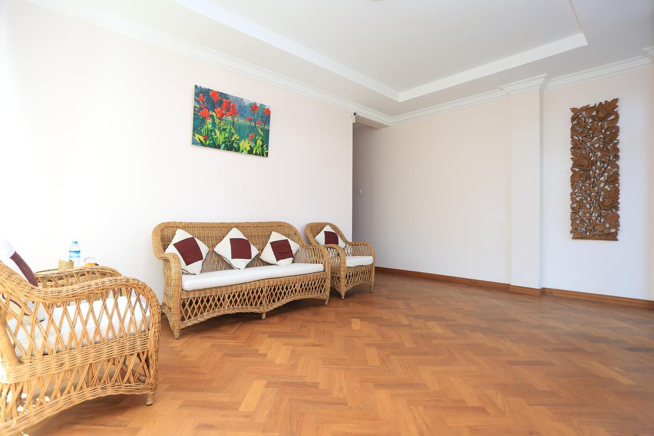 Mango Hill Inn Yangon Eksteriør bilde