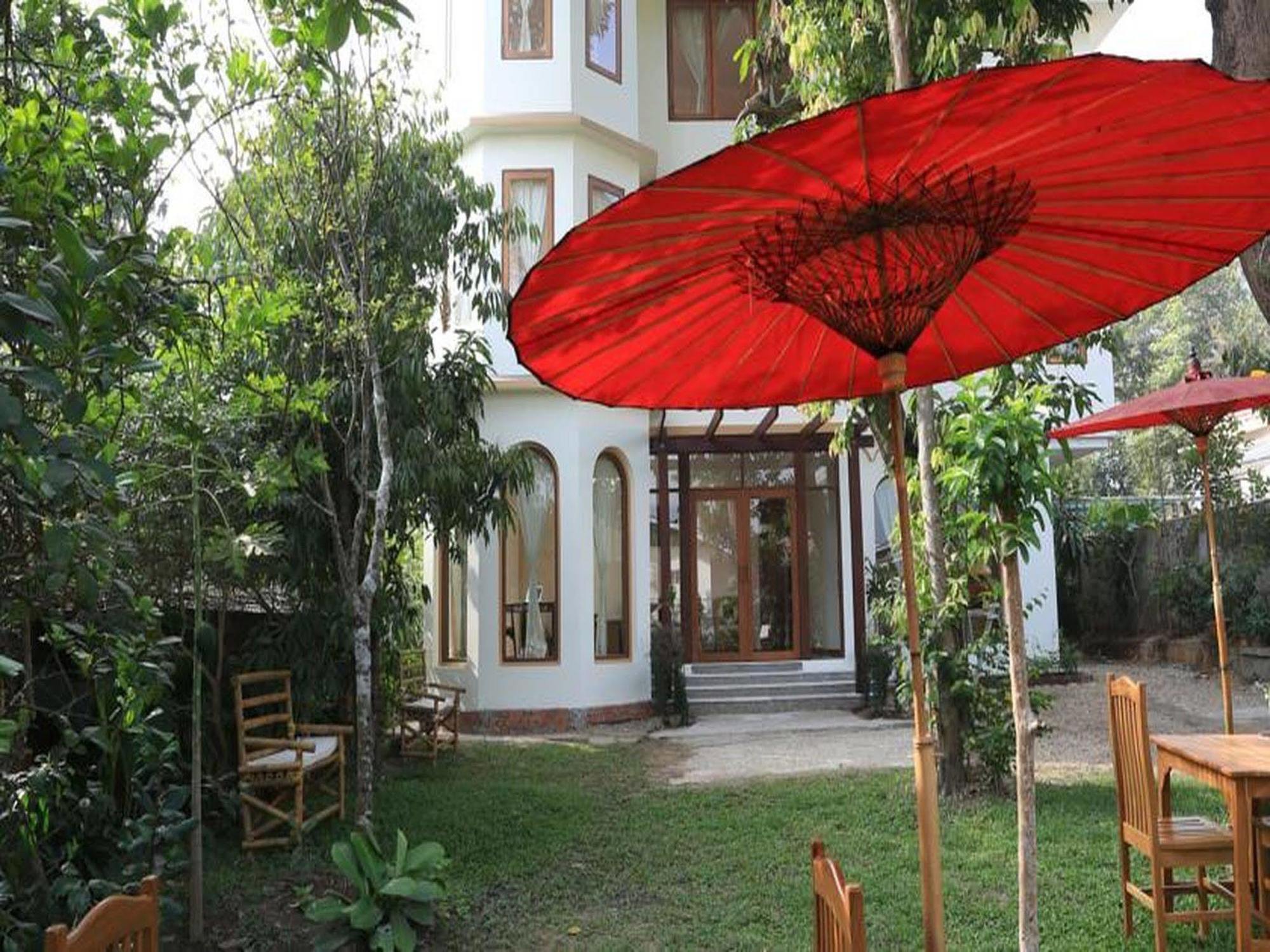 Mango Hill Inn Yangon Eksteriør bilde