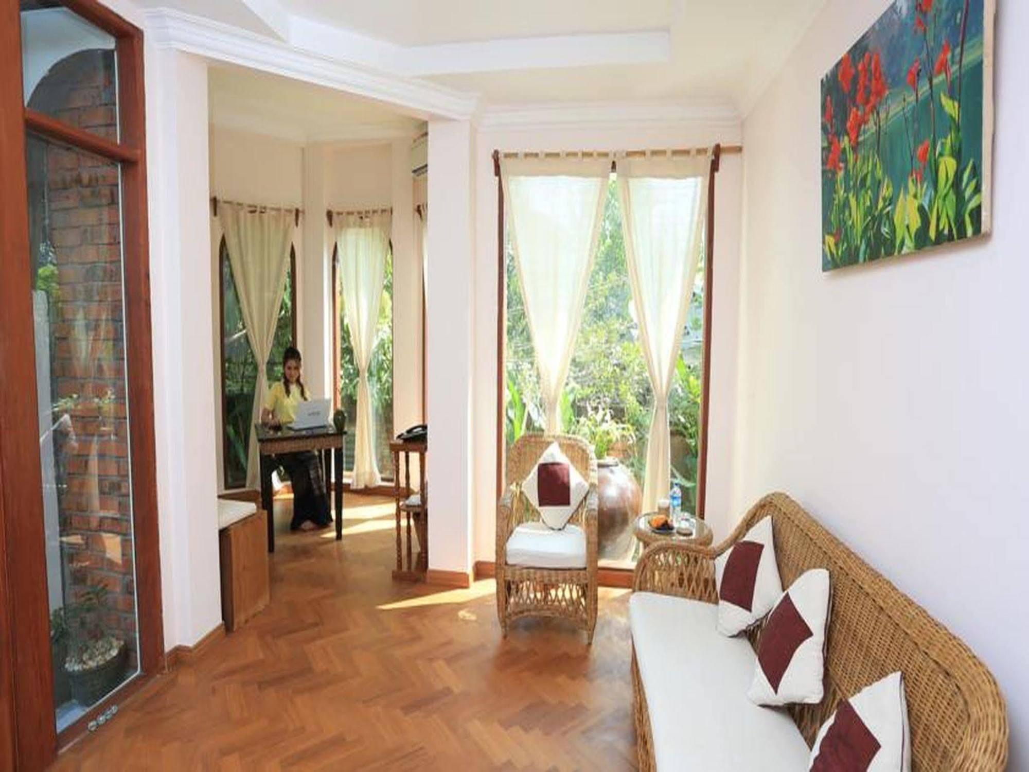 Mango Hill Inn Yangon Eksteriør bilde